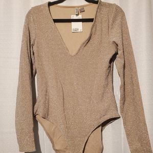 NWT HM Beige Glitter Vneck Bodysuit